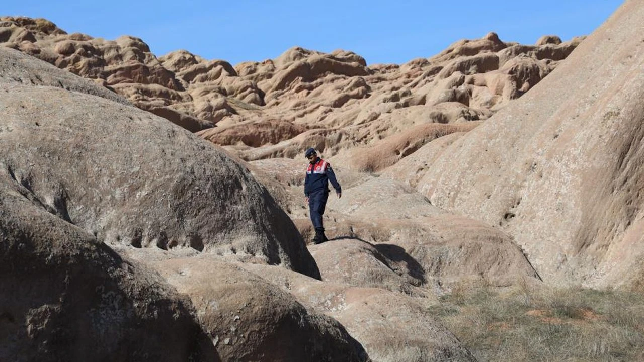 "Dünyadaki Mars" olarak biliniyor... Sivas'taki özel bölgede jandarma nöbet tutuyor