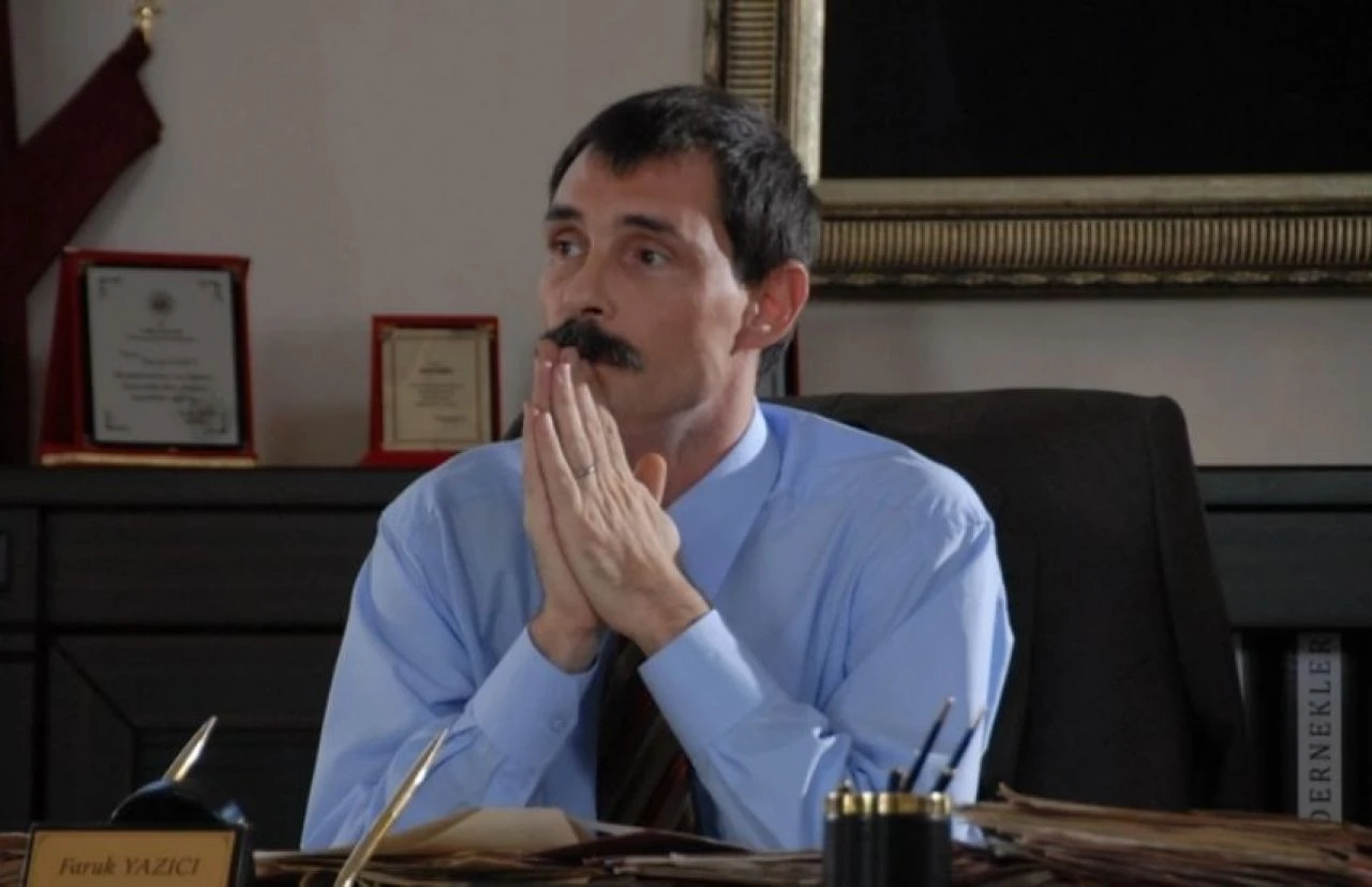 Erdal Beşikçioğlu ilk yapacağı projeleri anlattı! Vali filmi detayı dikkat çekti