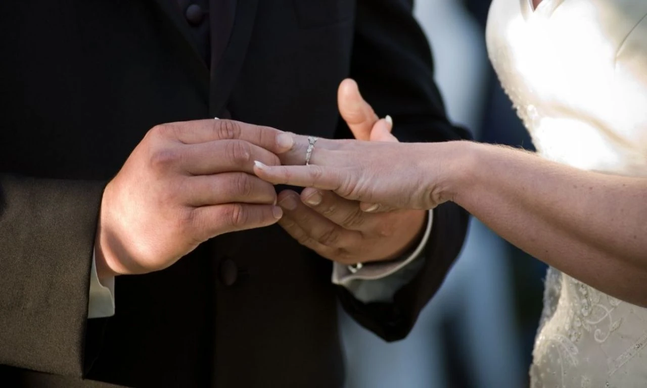 Evlilik kredisine rekor başvuru! Bakan Göktaş’tan faizsiz 150 bin lira destek için açıklama - 2. Resim