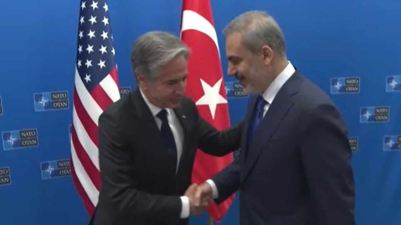 Hakan Fidan'dan Blinken'a soğuk duş! Mesafeli tavrı dikkat çekti