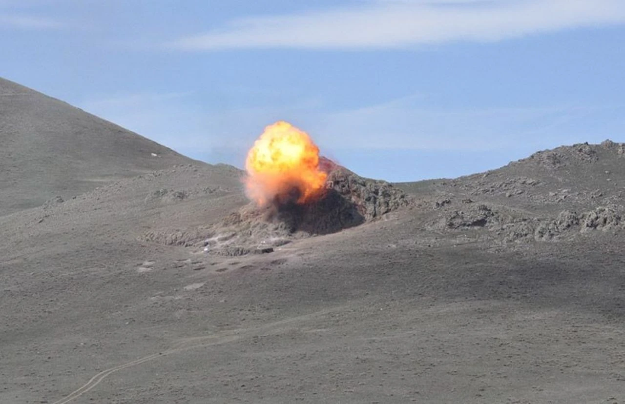 Kahraman Türk ordusundan gözdağı! Kış tatbikatı nefesleri kesti