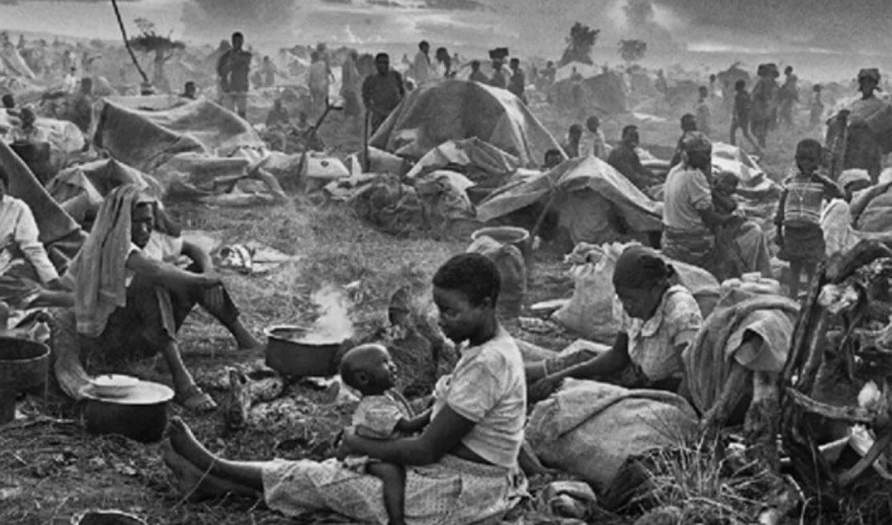 Macron'dan şok itiraf: Fransa, Ruanda soykırımını durdurabilirdi