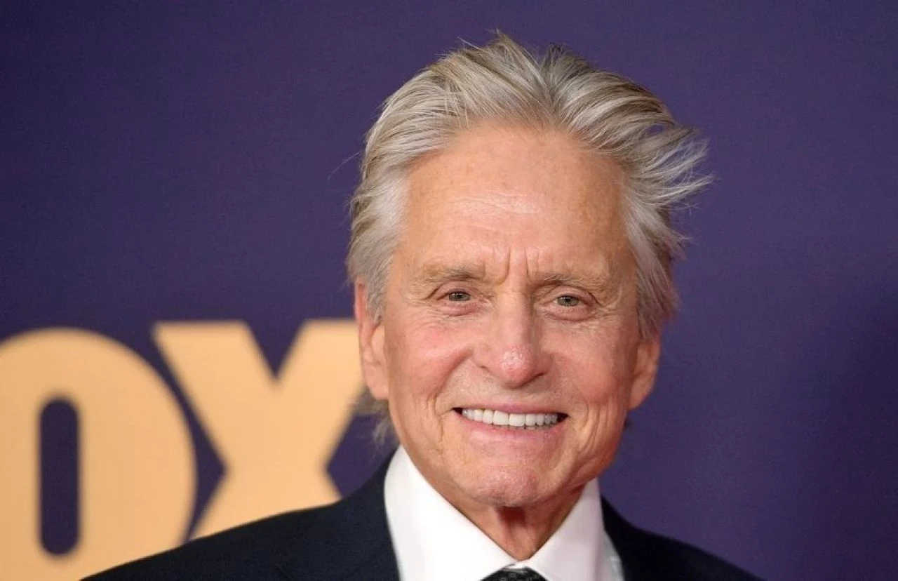 Marvel yıldızı Scarlett Johansson'ın akrabası ünlü yıldız çıktı