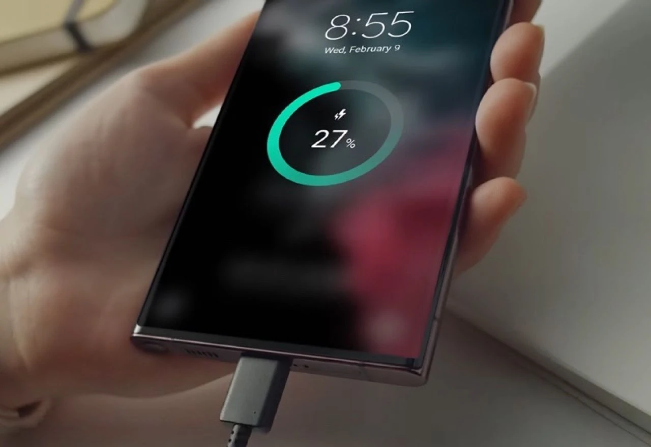 One UI 6.1 çileden çıkaran sorunla gündemde: Yükleyenler isyan bayrağı çekti - 1. Resim