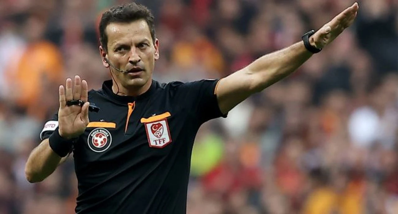 Son dakika: Fenerbahçe 'yabancı' istemişti! Süper Kupa'nın hakemi açıklandı - 1. Resim