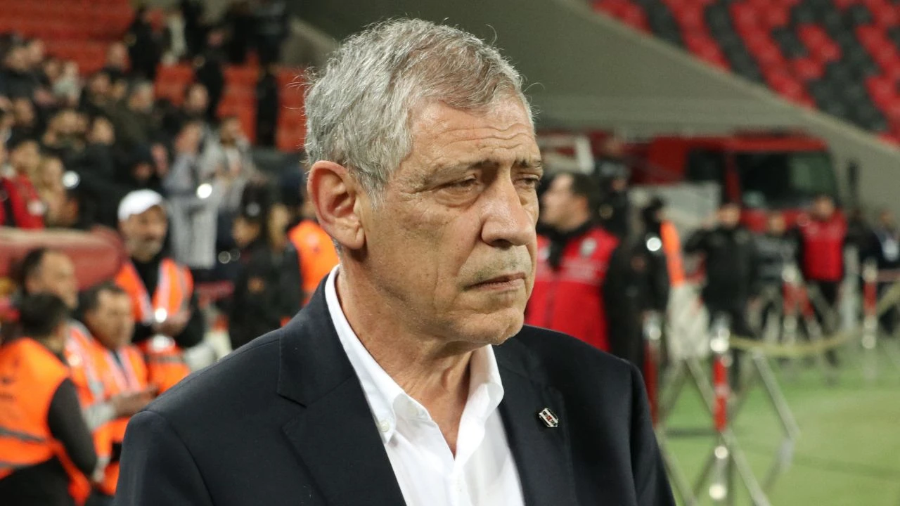 Beşiktaş'ta kötü gidişat sonrası Hasan Arat düğmeye bastı