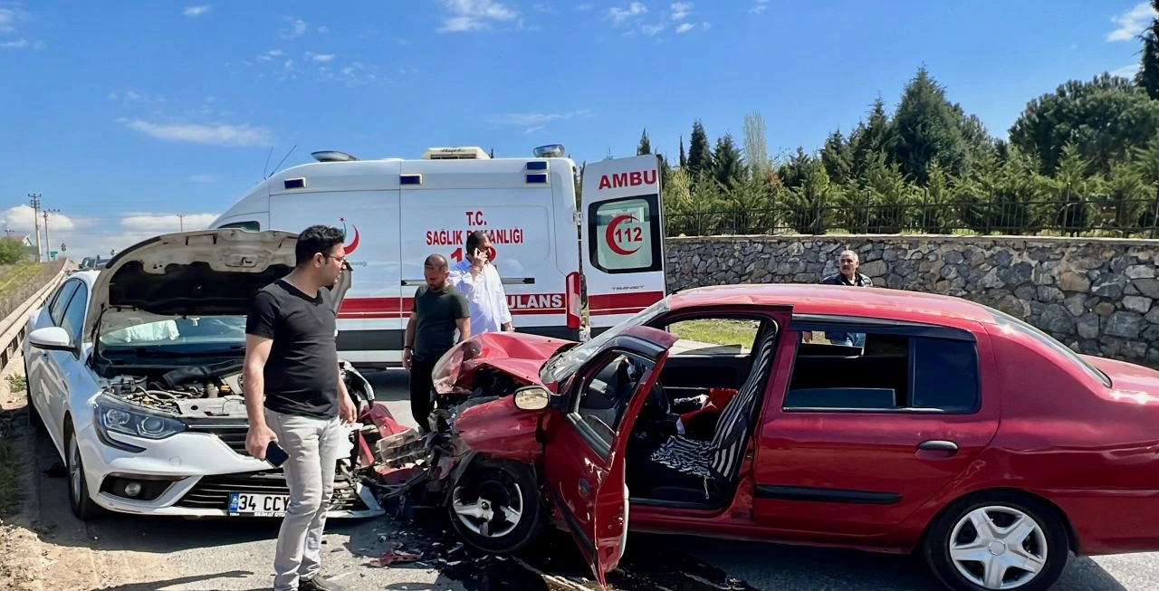 Kafa kafaya facia! Çok sayıda yaralı var