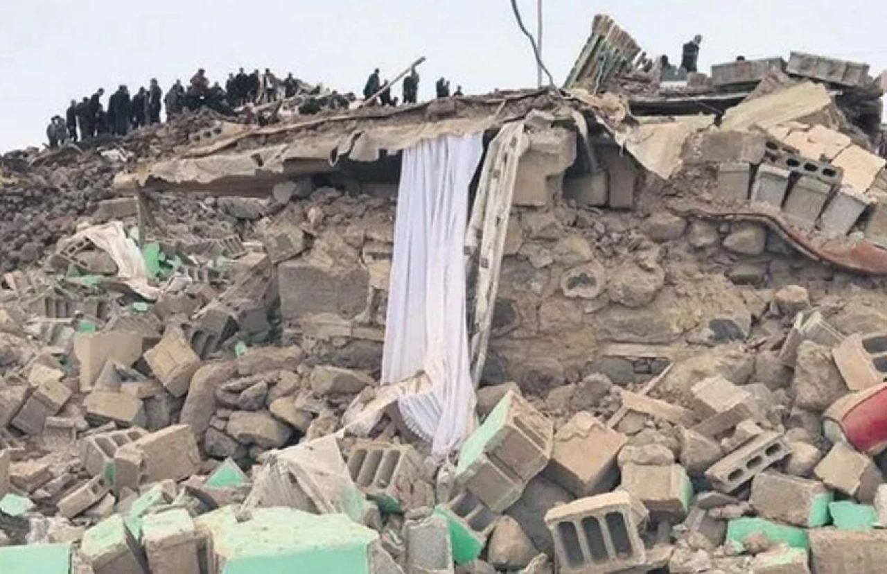 Komşuda 4,9 büyüklüğünde deprem - 1. Resim