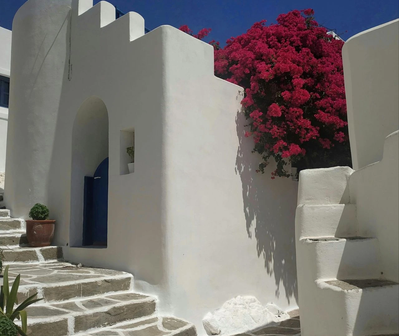 Meşhur lezzetleriyle vizesiz masalsı Simi/Sömbeki Adası tatili