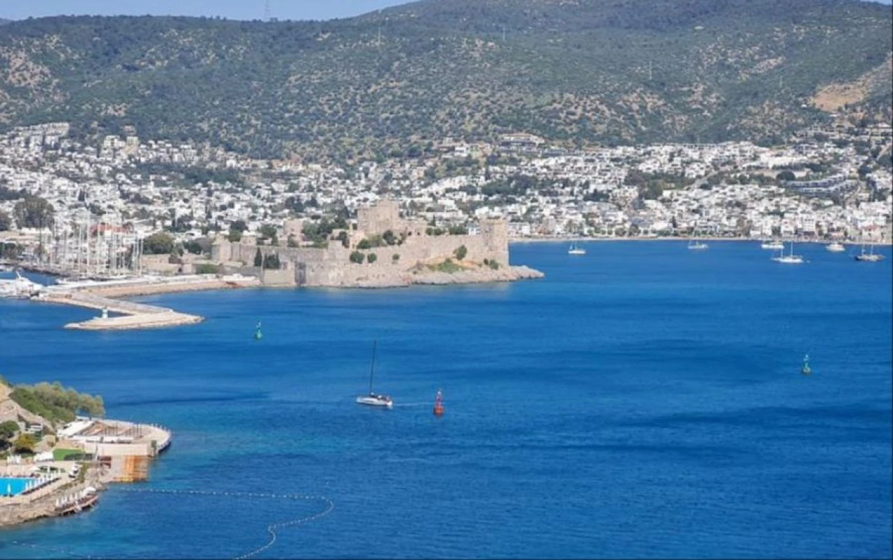 Bodrum’da bayram yoğunluğu: Turistler akın etti