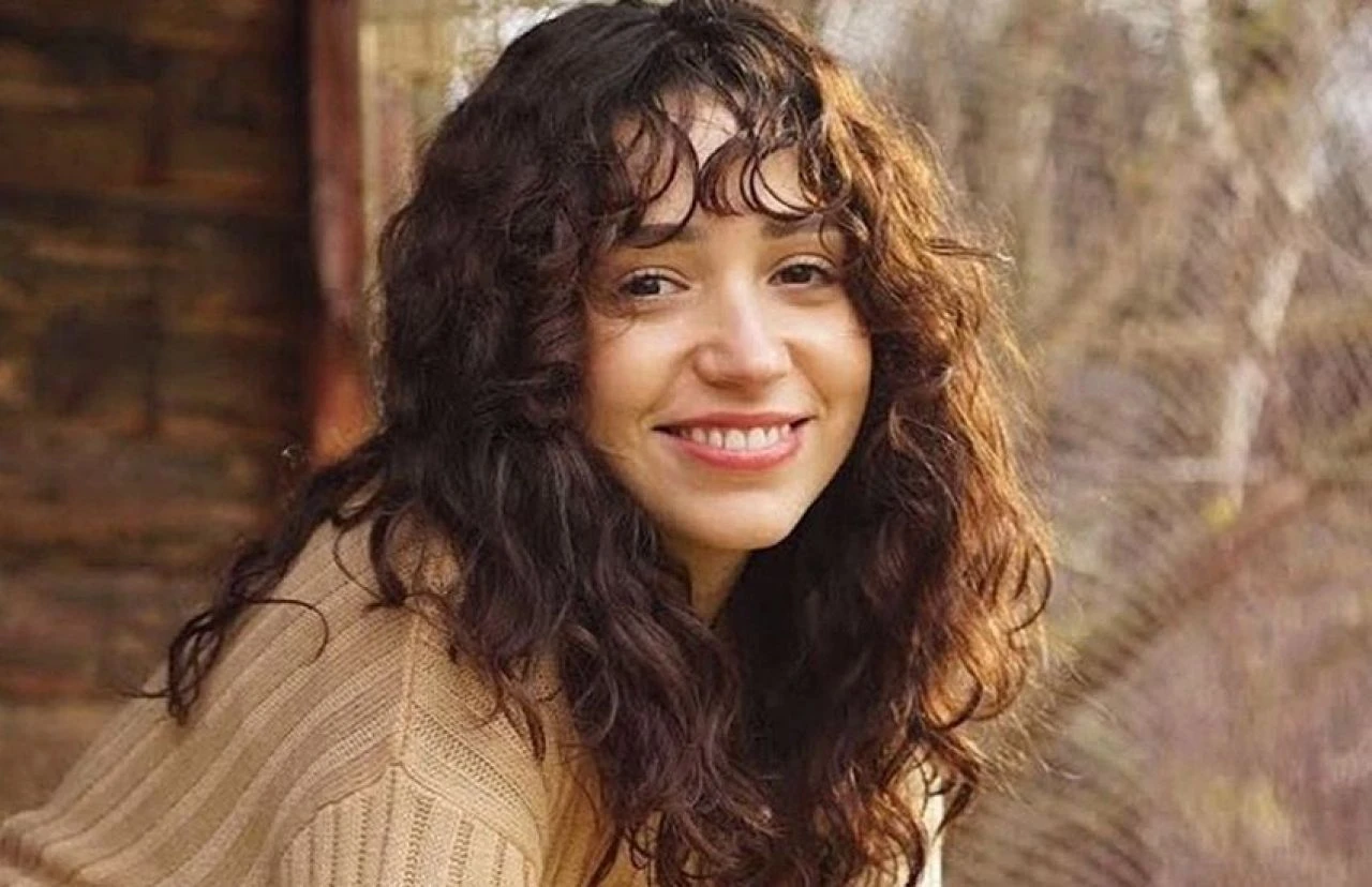 En çok dinlenen sanatçılar belli oldu! Zeynep Bastık listeye damga vurdu