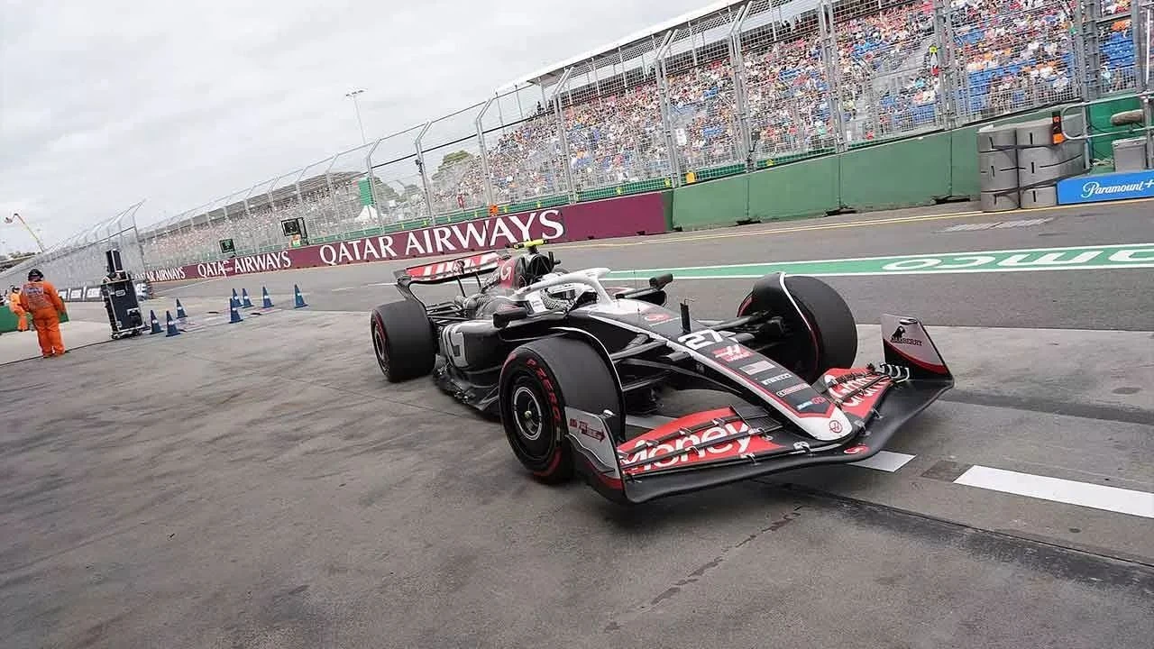 Formula 1 Japonya Grand Prix yarışı Pazar günü saat 08.00'da yapılacak