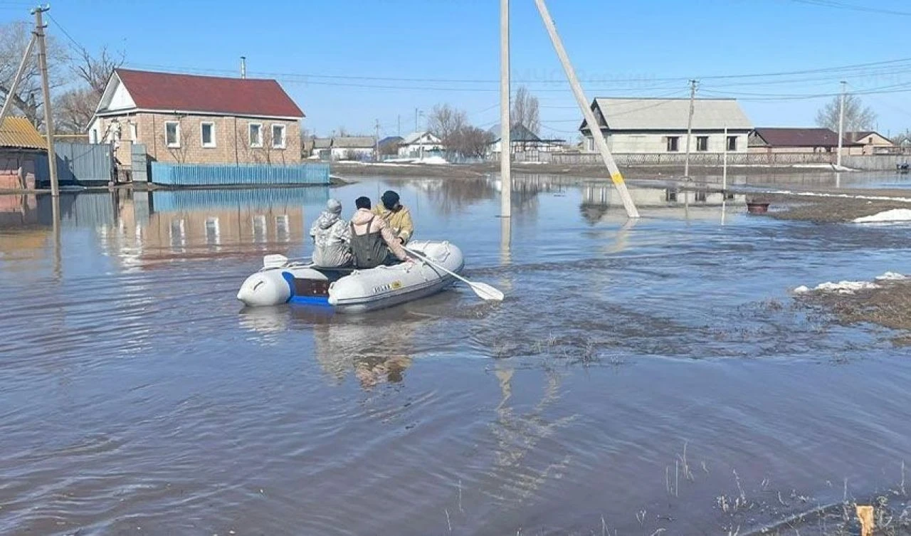 Rusya'da baraj faciası! Bölge halkı tahliye ediliyor