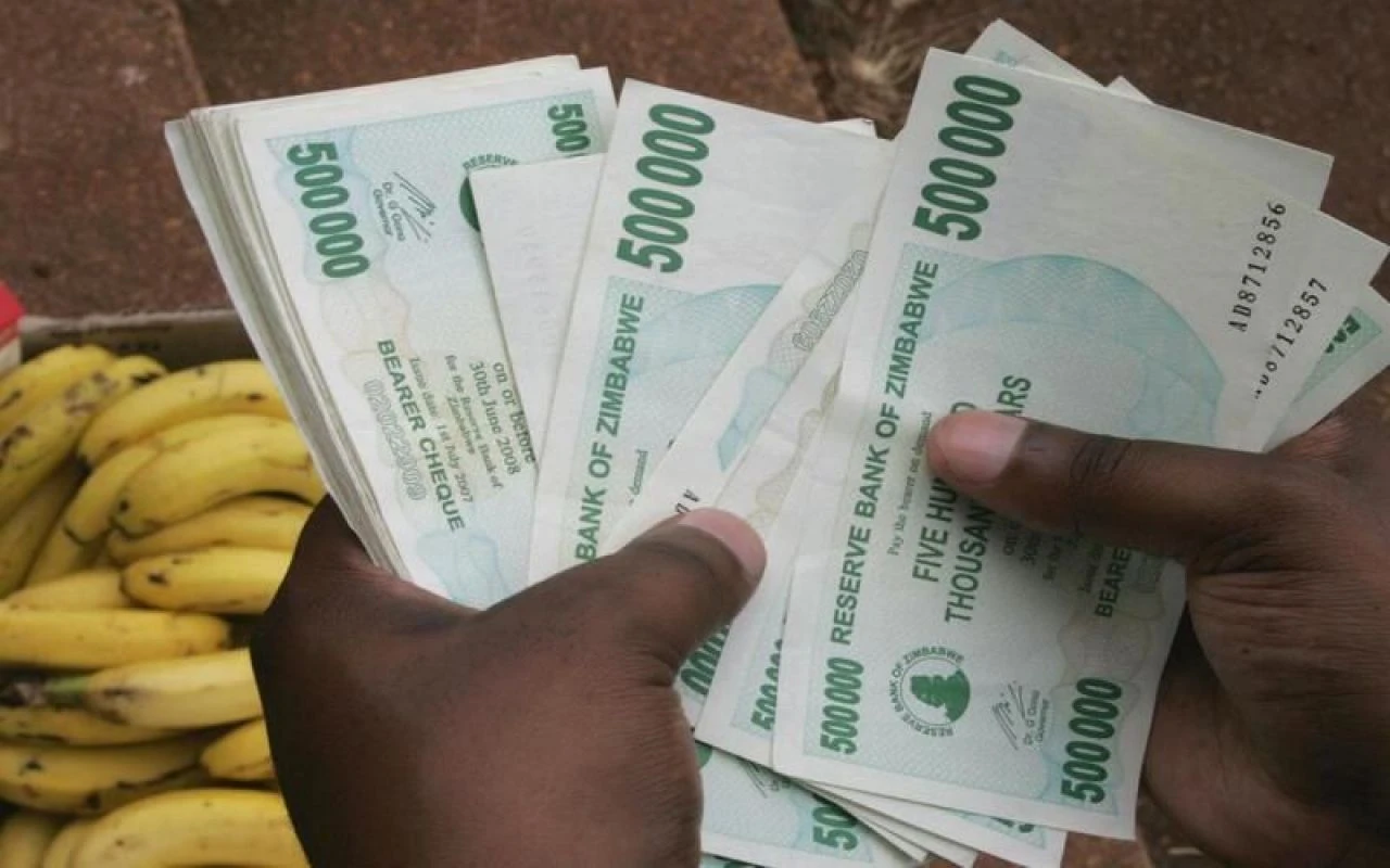 Enflasyona yenik düştü, tedavülden kalktı! Altın zengini ülke para birimini değiştirdi