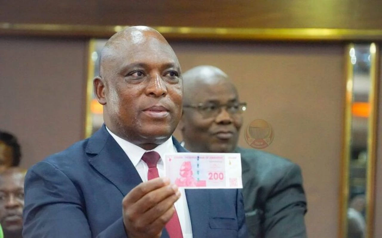 Enflasyona yenik düştü, tedavülden kalktı! Altın zengini ülke para birimini değiştirdi