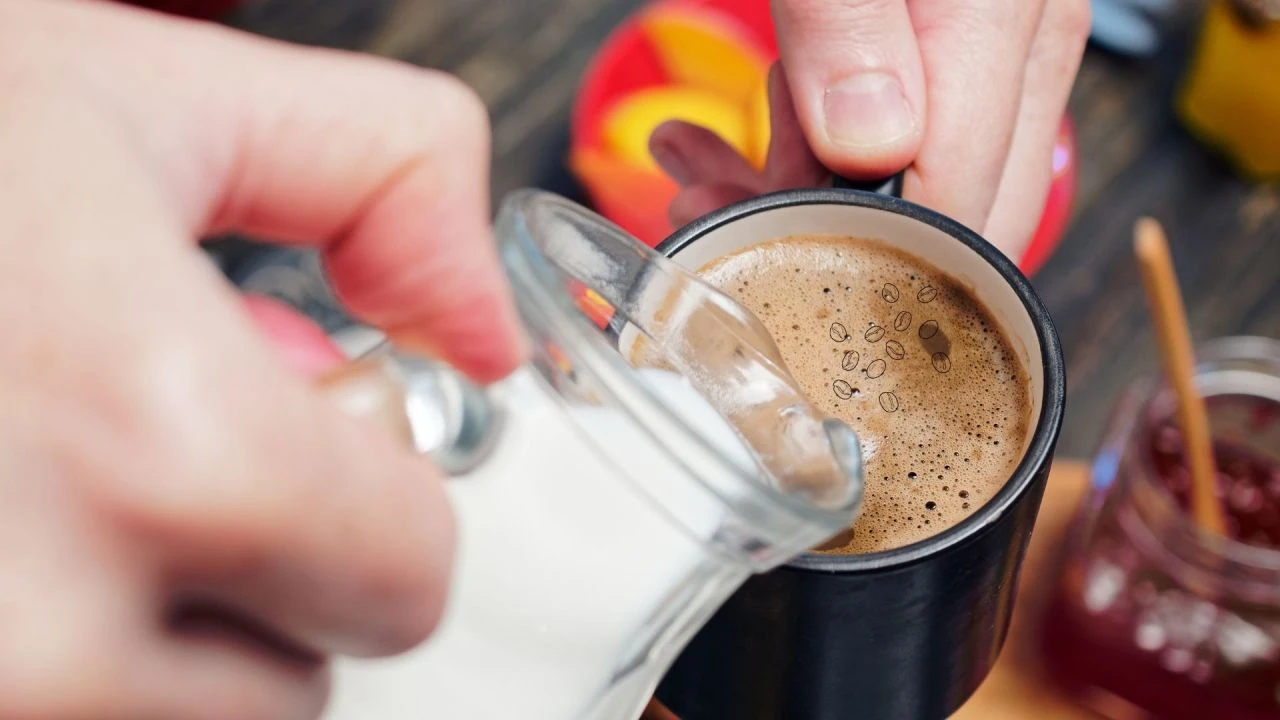 Bayramın birinci gününde bağırsakları bekleyen sürpriz! İlk gün kahvaltıda kahve içmeyin