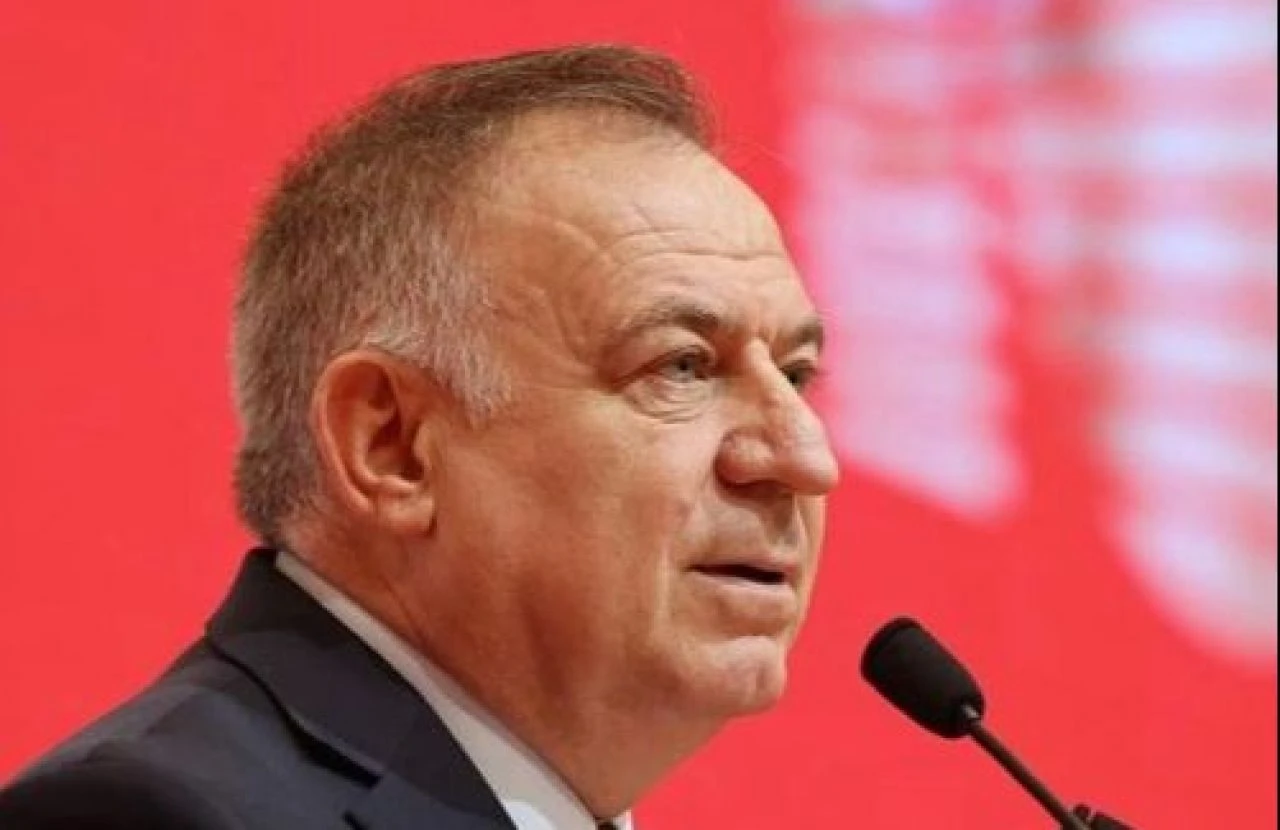 CHP Genel Başkan Yardımcısı Gökan Zeybek'in hayatı ve biyografisi