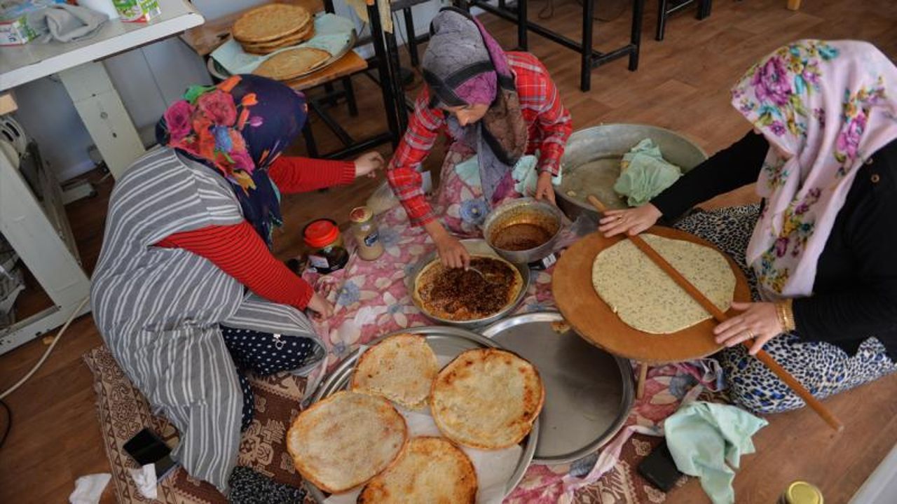 Kahramanmaraş&#039;taki konteyner kentlerde bayram hazırlığı