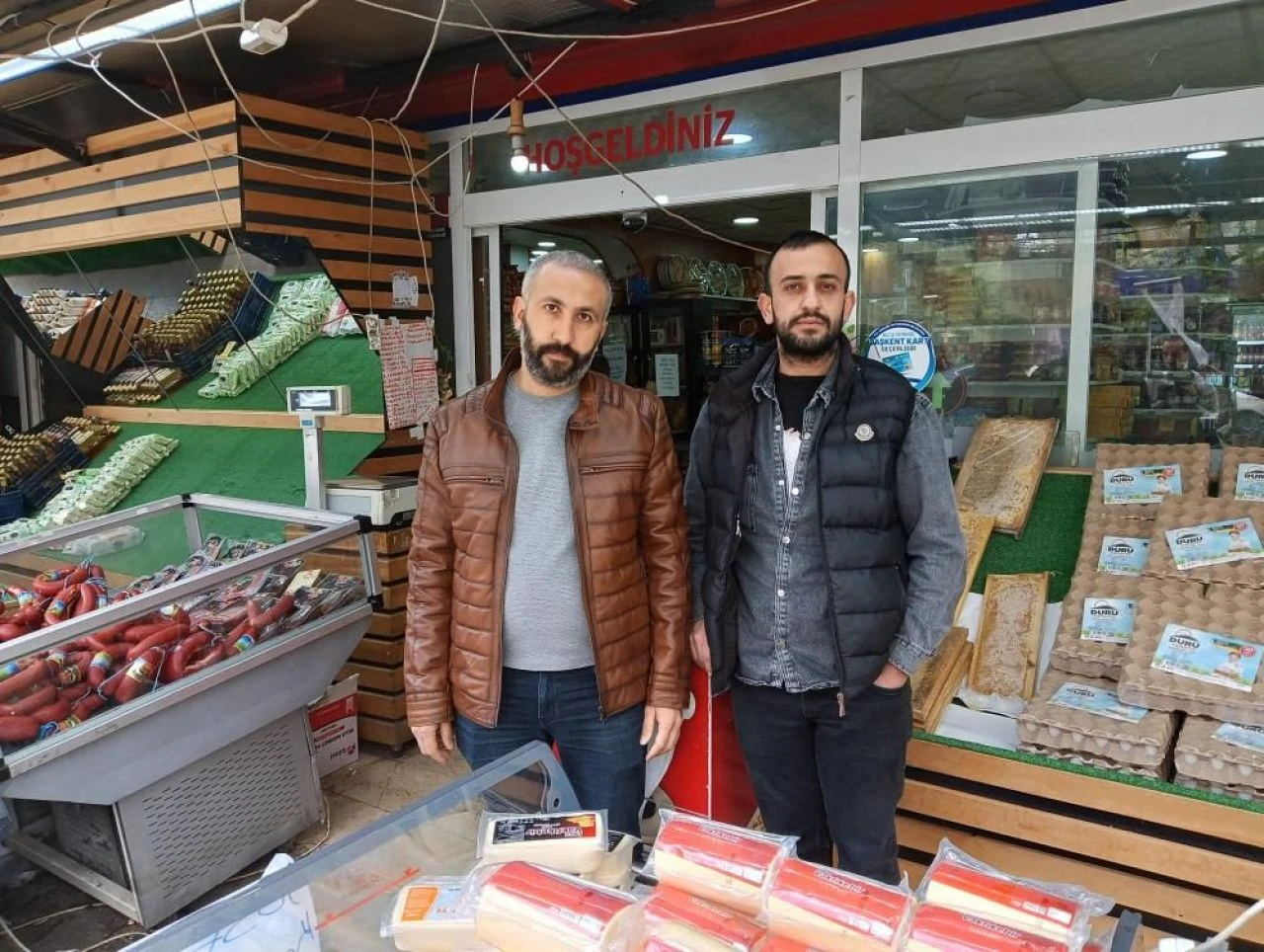 Tefecilerden borç alan esnafın hayatı kabusa döndü: Marketine POS cihazı koymuşlar - 1. Resim
