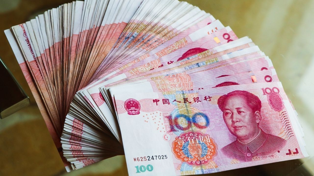 Yuan kritik seviyenin altında düştü, Çin harekete geçti