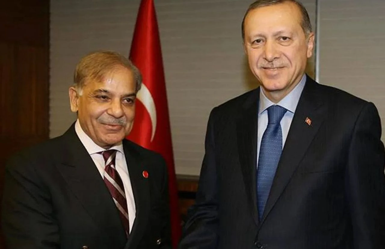 Cumhurbaşkanı Erdoğan, Pakistan Başbakanı ile görüştü