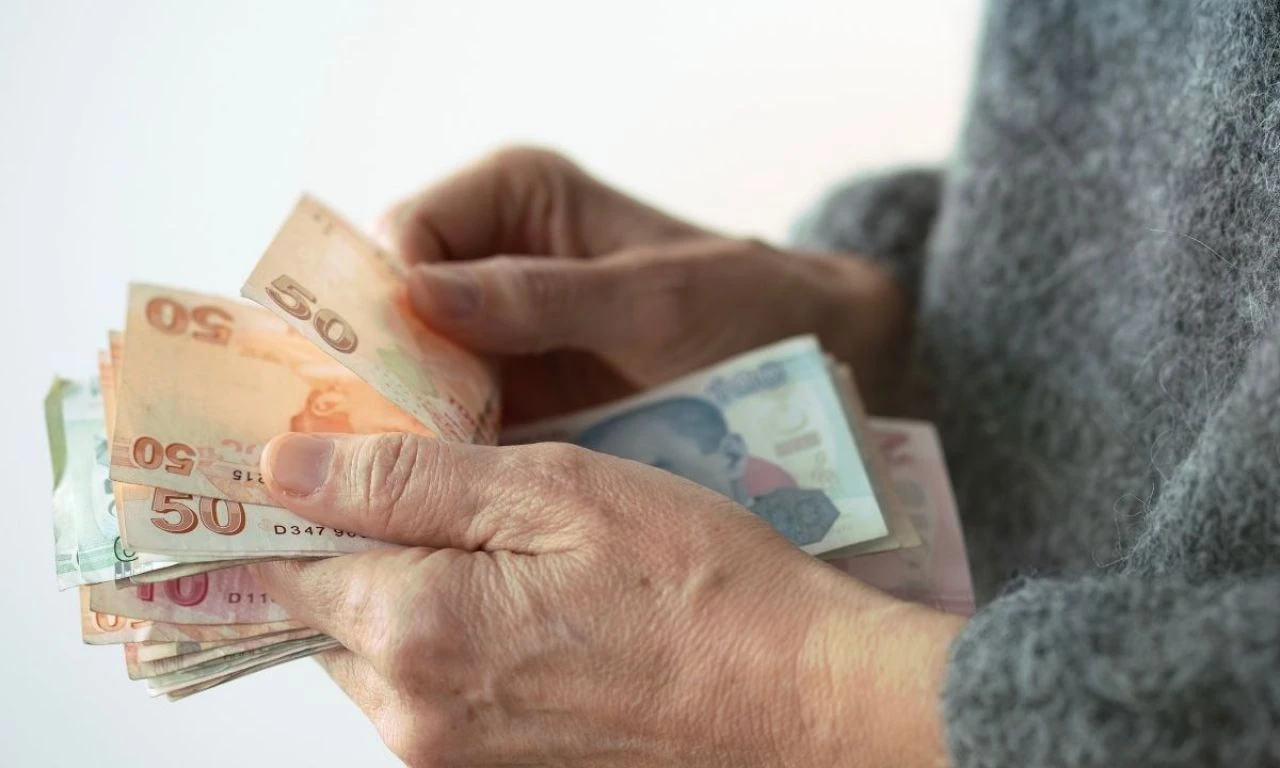 Emeklide temmuz hesabı şaştı! SSK ve BAĞ-KUR'lunun zammı ilk kez memur emeklisini geçecek - 2. Resim