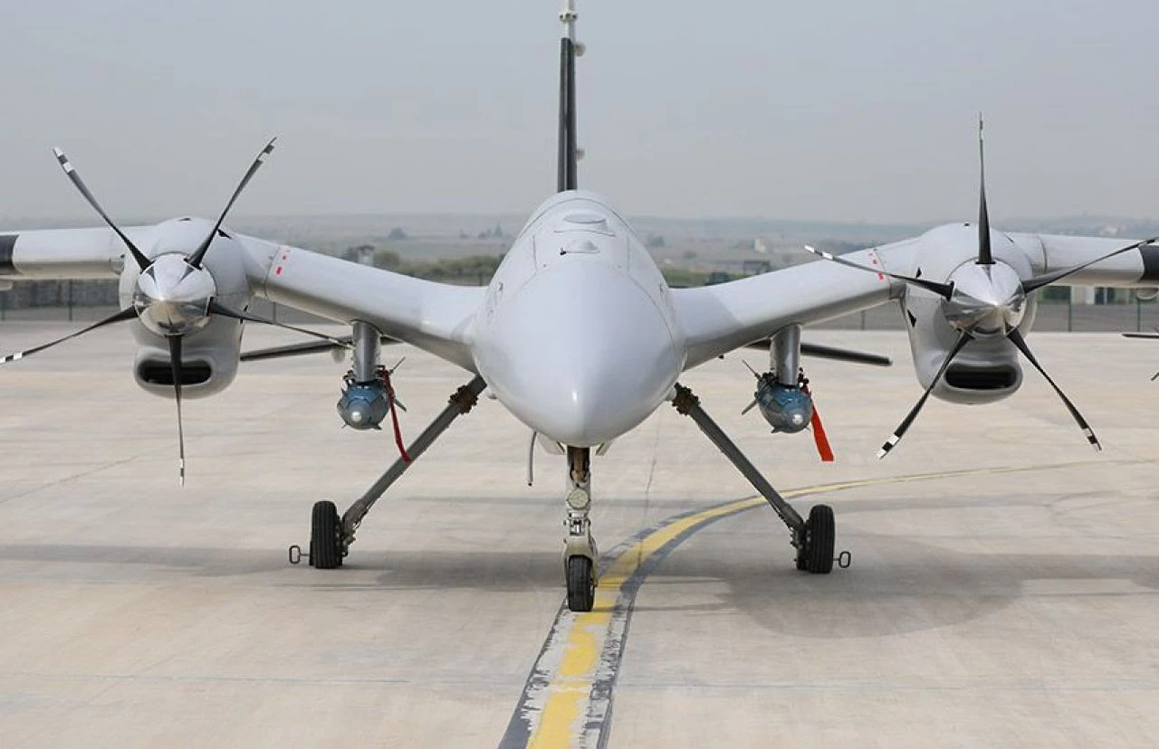 Selçuk Bayraktar bayram öncesi müjdeyi verdi: Selam götür bizden AKINCI'lara! - 1. Resim