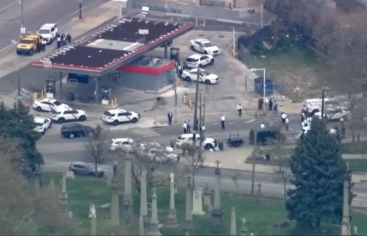 ABD'de Ramazan Bayramı etkinliğine saldırı! Çok sayıda yaralı var - 1. Resim