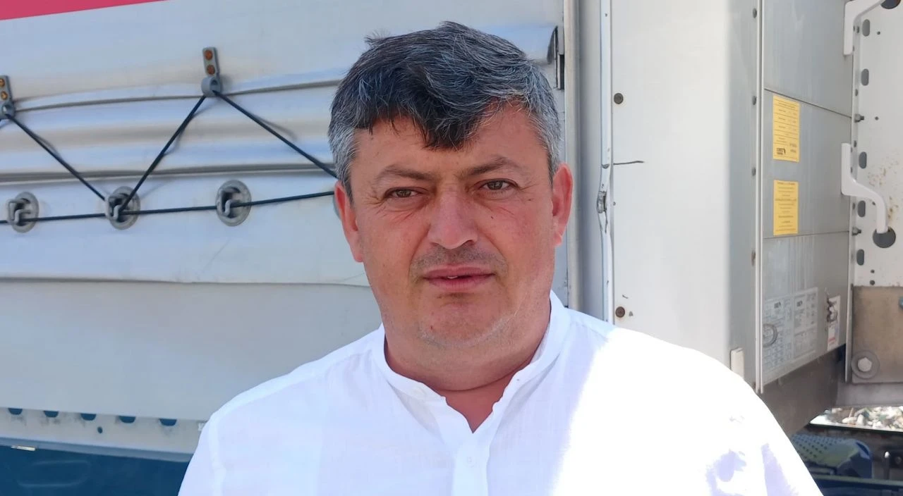 Bayram namazı fırsatçıları iş başında! Hırsızlar hepsini aldı götürdü - 1. Resim