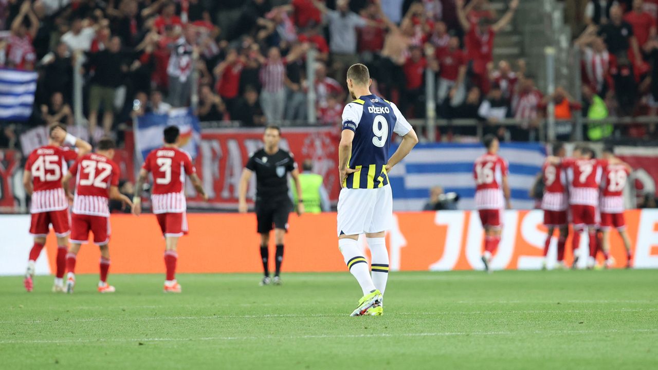 Kanarya turu İstanbul&#039;a bıraktı! Maç sonucu: Olympiakos 3-2 Fenerbahçe