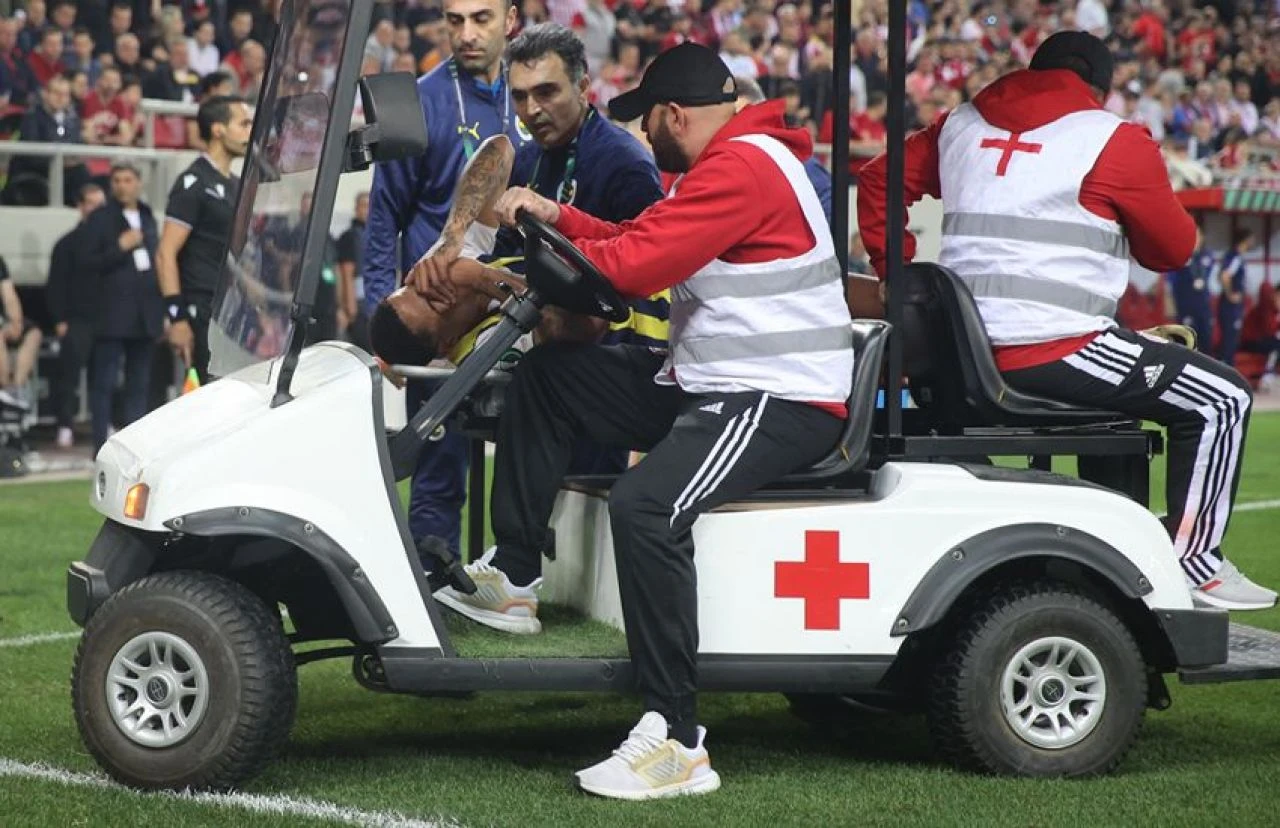 Son dakika! Fenerbahçe'den Jayden Oosterwolde açıklaması! Son durumu belli oldu - 1. Resim