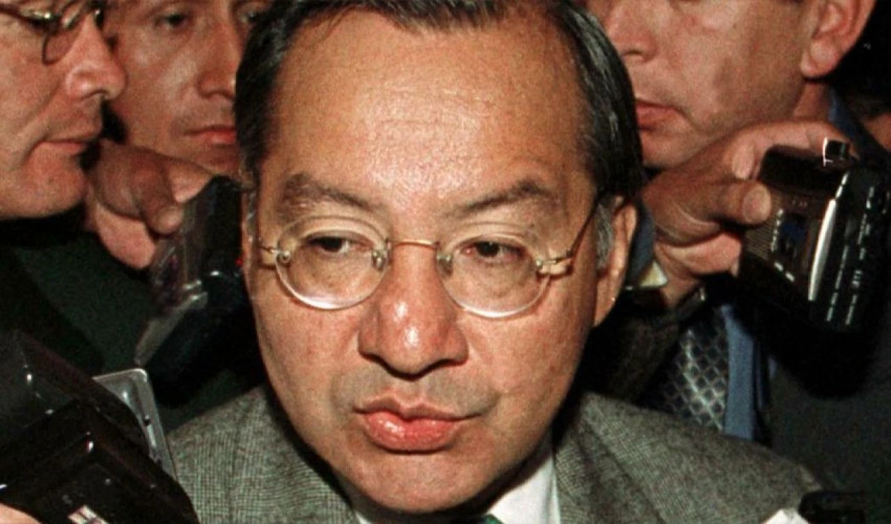 ABD'nin eski diplomatı casuslukla suçlanmıştı! Cezası belli oldu - 1. Resim