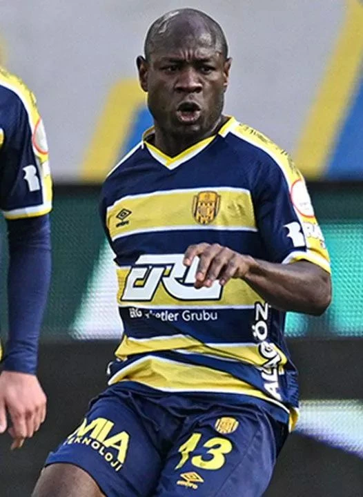 Ankaragücü'nün Kamerunlu oyuncusu Christian Bassogog hakkında