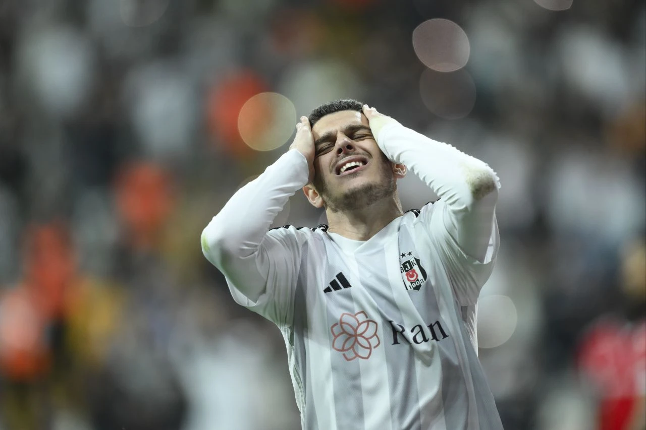 Fernando Santos'tan kötü gidişat sonrası İstifa açıklaması - 1. Resim