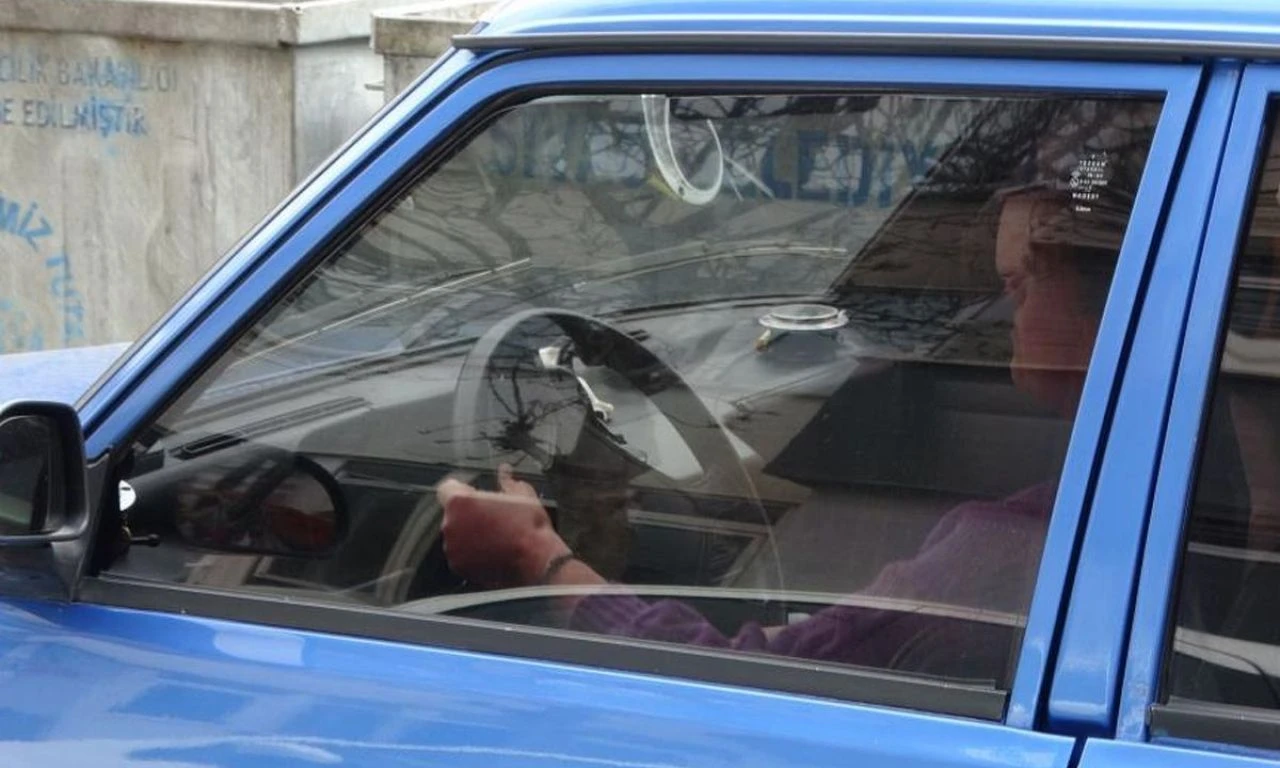 Hatalı park etti, suçu belediyeye attı - 1. Resim