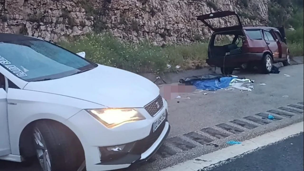 Tarsus-Adana-Gaziantep Otoyolu'nda feci kaza: 2 ölü, 7 yaralı - 4. Resim