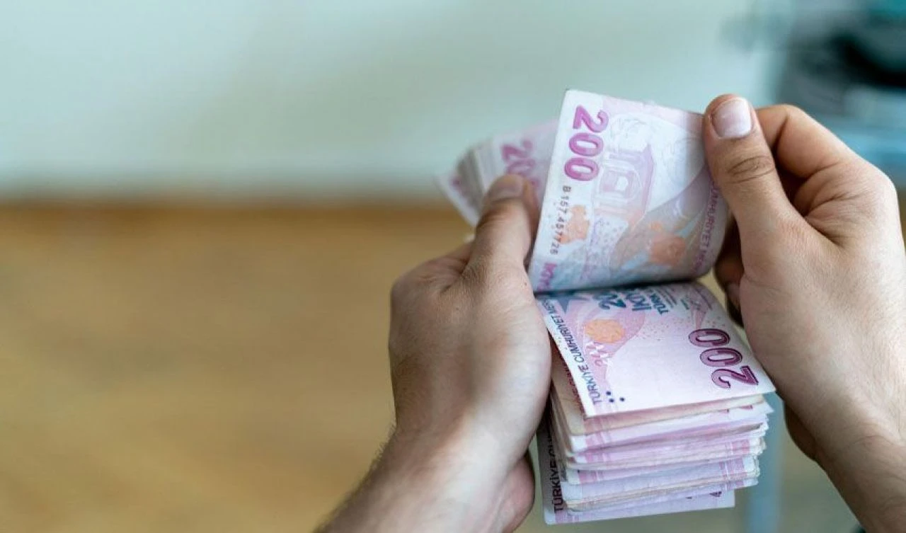 Binlerce anneye SGK'dan 325 euro destek! İşte detaylar...