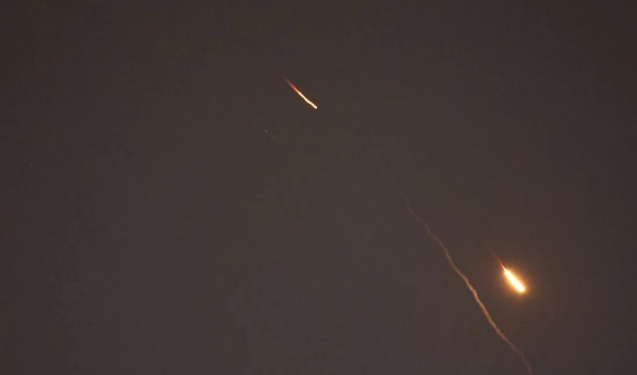 İran'ın saldırısı pahalıya patladı! Demir Kubbeler delindi... İşte maddi bilanço - 1. Resim