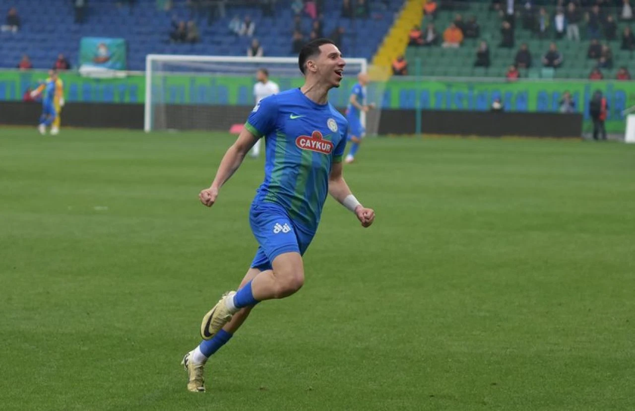 Rizespor, Antalyaspor karşısında yükselişini sürdürdü