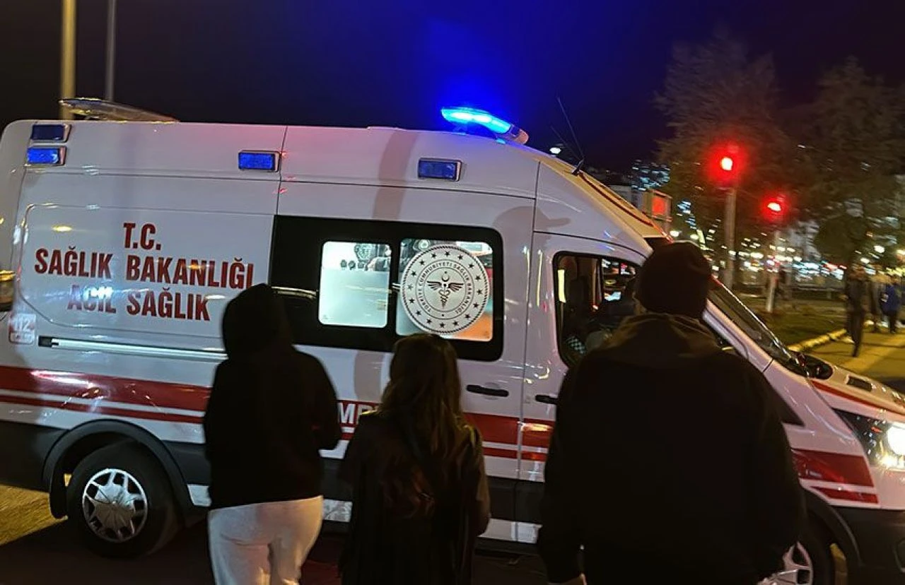 Tokat'ta yolcu otobüsünde panik anları! Muavini yaralayıp rehin aldı