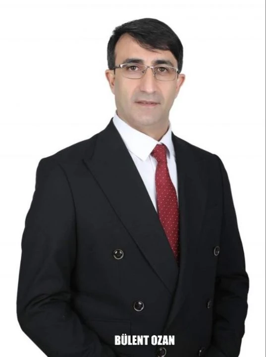 AK Parti'li isim 1 oy farkla il genel meclis başkanı oldu! 