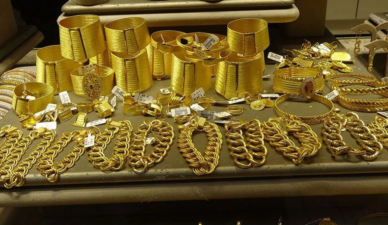 Bayram tatili sonrası gram altın, çeyrek altın ne kadar oldu? İşte 15 Nisan 2024 altın fiyatları...