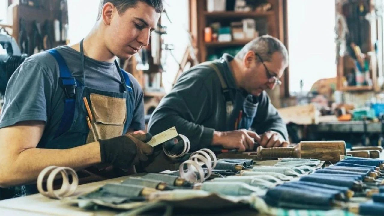 Çırak ve staj primlerinin mağduriyetini bitirecek adım! Milyonların hayatını değiştirecek kanun - 2. Resim