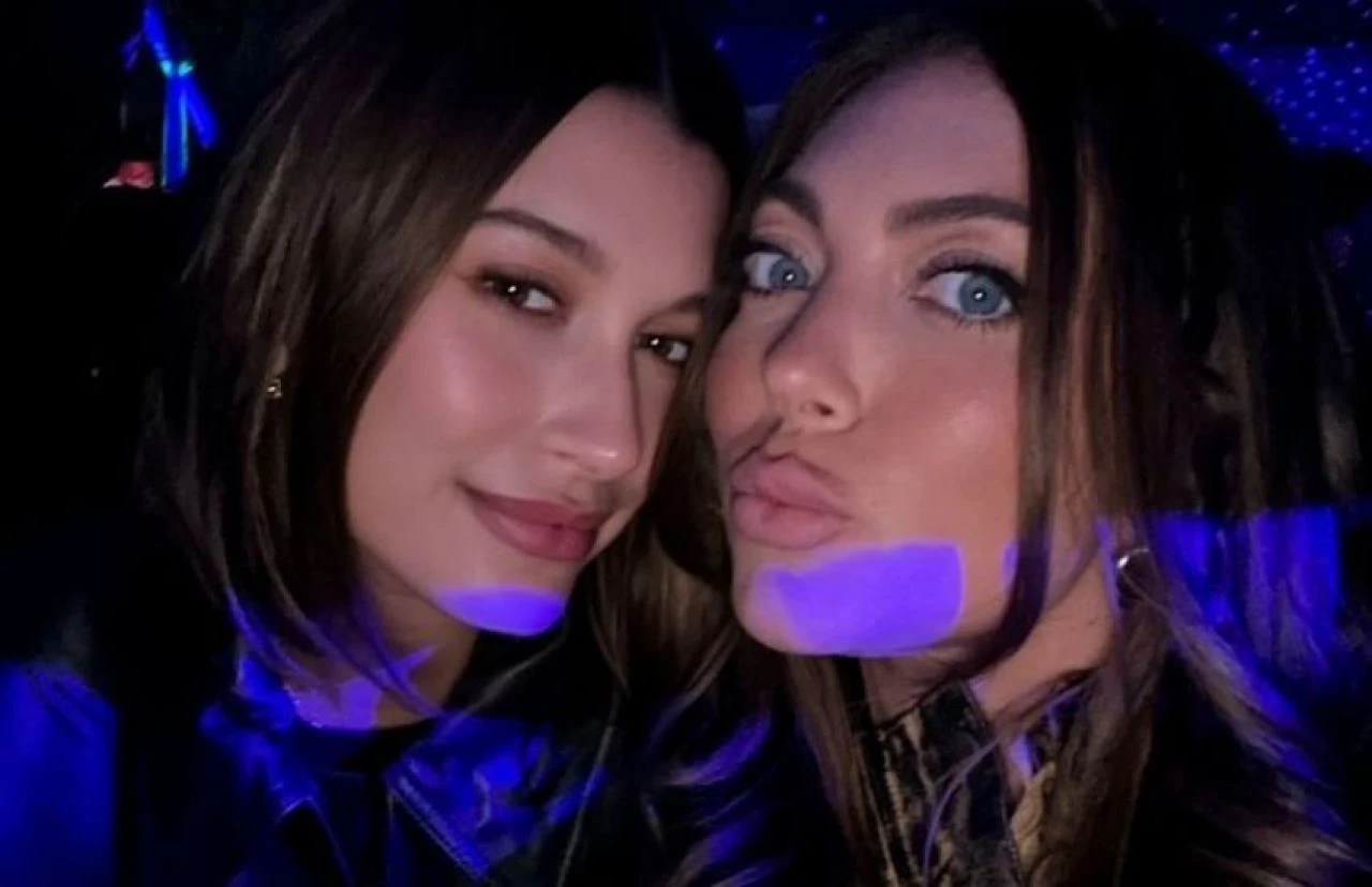 Coachella'ya ünlü akını! 90'lı yıllara damga vuran No Doubt grubu yıllar sonra sahnede - 5. Resim