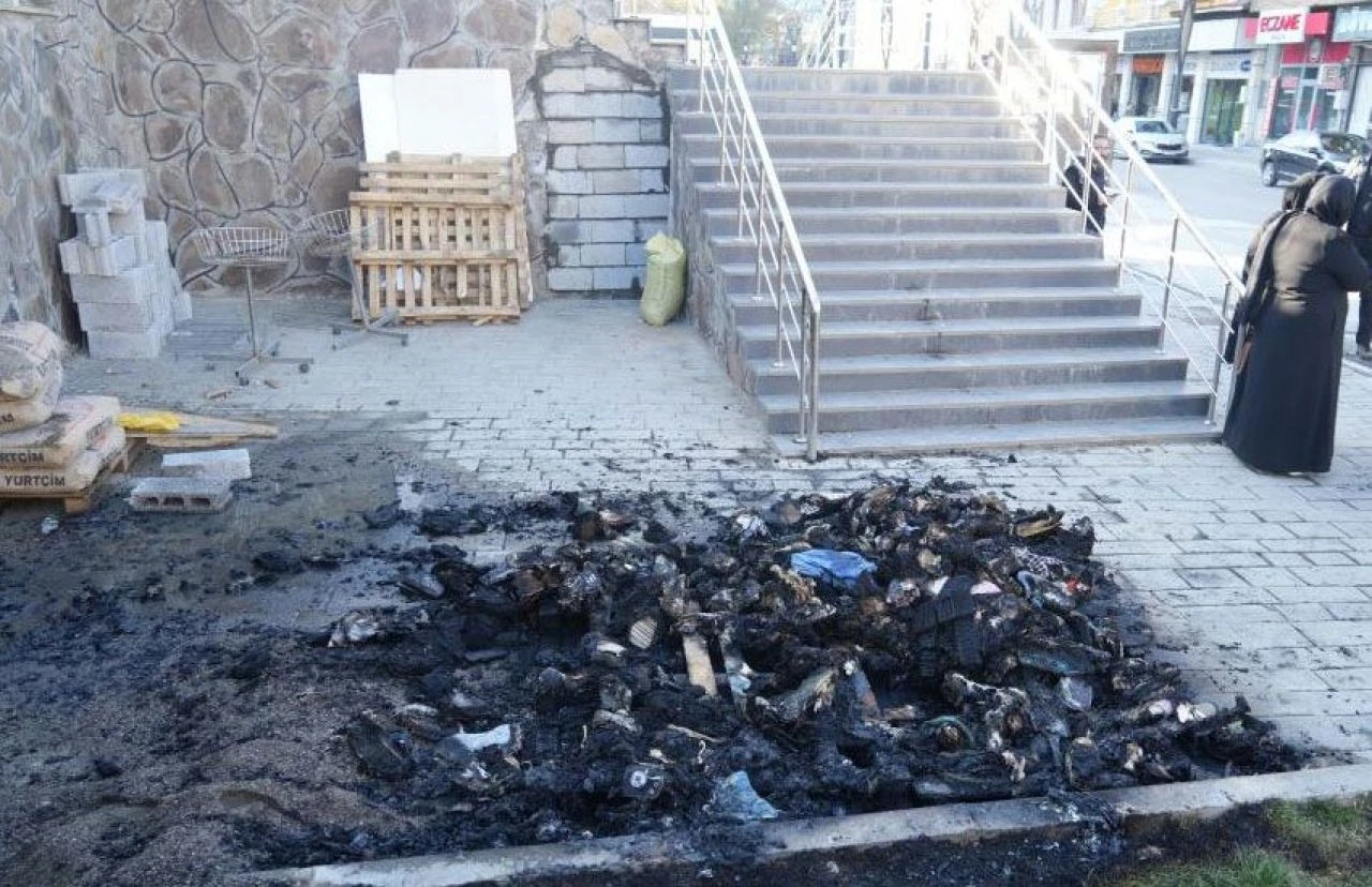 DEM Partili belediyeye depo tepkisi: Sinir krizi geçirip 500 çiftini ateşe verdi! - 1. Resim