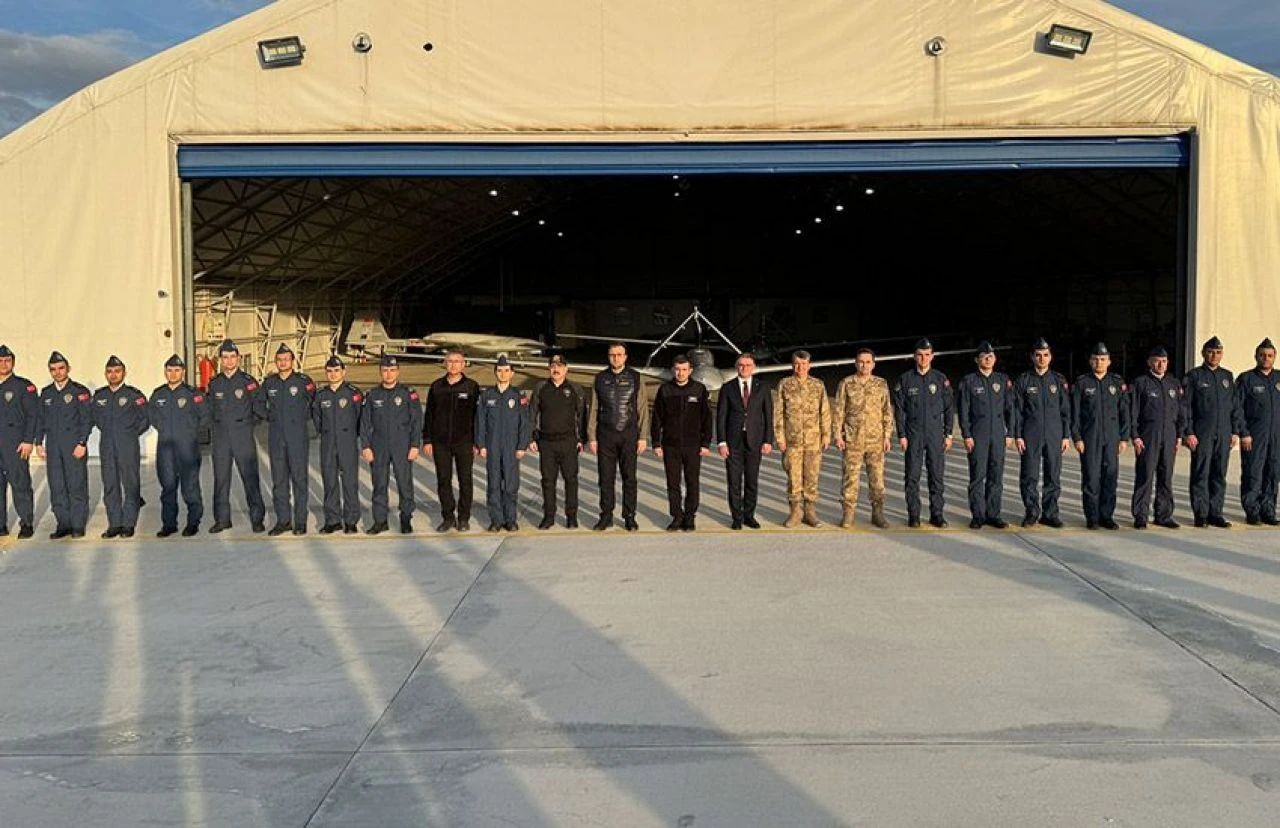 Selçuk Bayraktar'dan Van'da Mehmetçiğe ziyaret - 2. Resim