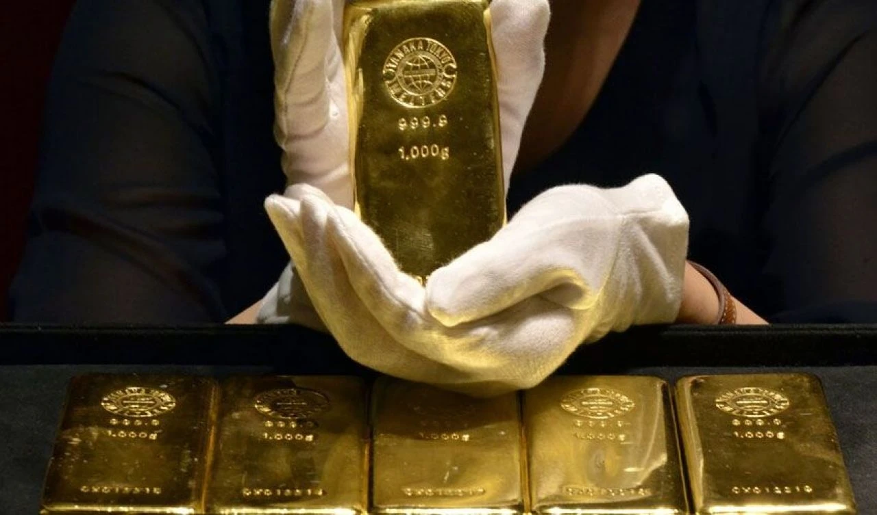 Altın faize meydan okuyor! İki bankadan rekor fiyat tahmini geldi - 2. Resim