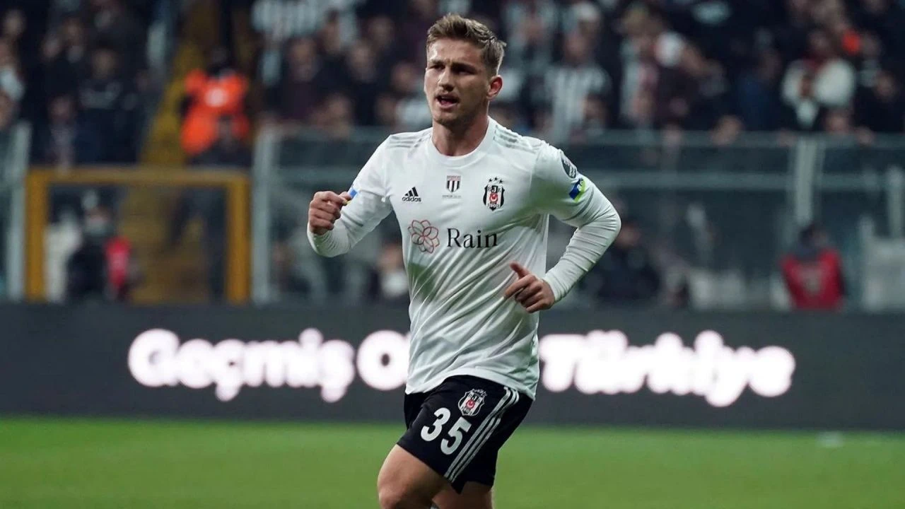 Beşiktaş 2 oyuncu birden kaybetti! Mert Günok ve Semih Kılıçsoy'dan kötü haber