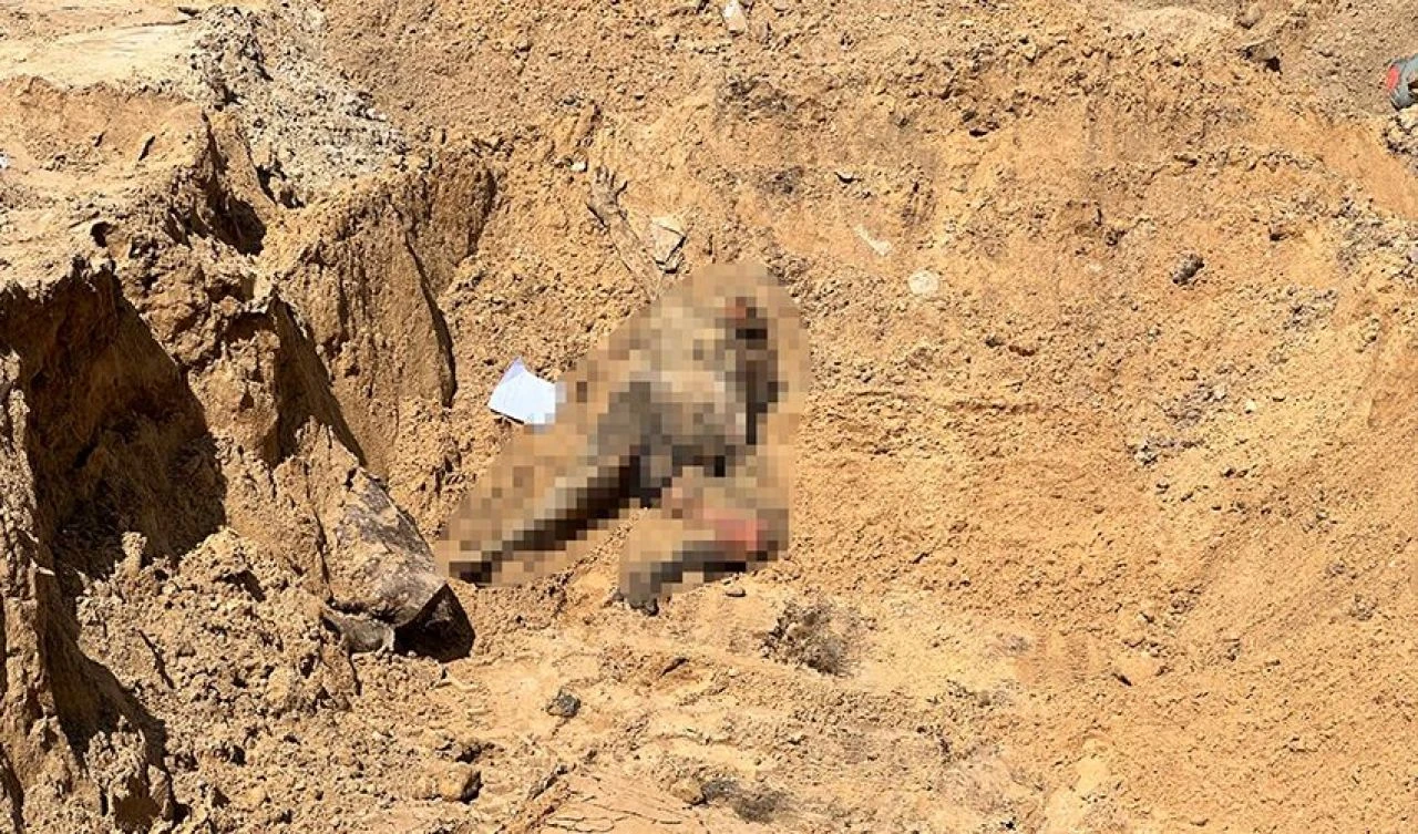 Harabeye çevirmişlerdi! Avlusunda toplu mezar bulundu - 2. Resim