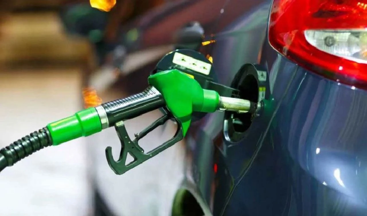 10 günlük tatilin 'akaryakıt' bilançosu! Milyar liralık satış gerçekleşti